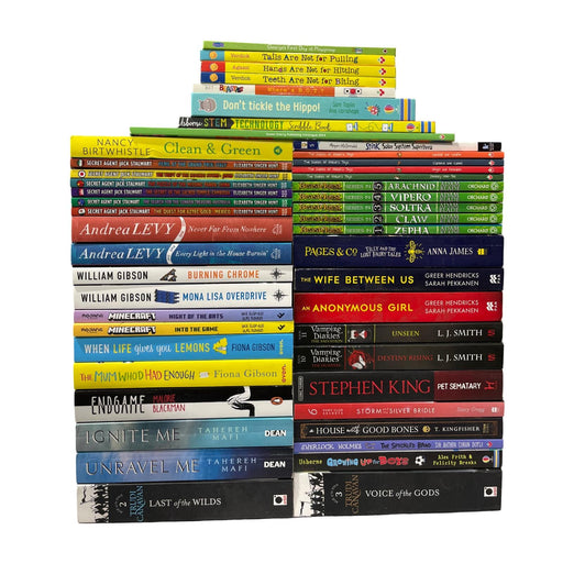 JOBLOT NUMBER 12 : 45 Fiction/Children's Mix Books Collection - Paperback - T 04 Books2Door