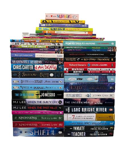 JOBLOT NUMBER 34 : 40 Fiction/Children's Mix Books Collection - Paperback - T 03 Books2Door