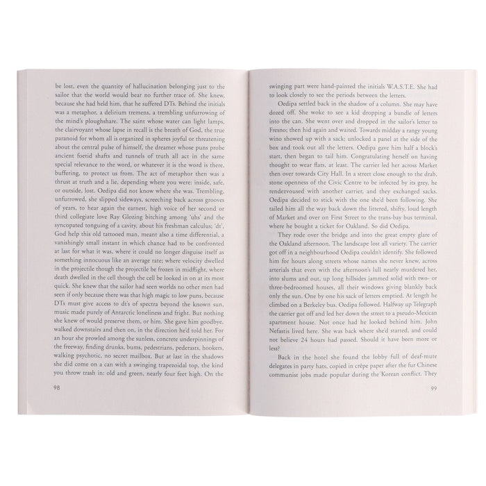 Thomas Pynchon Novels (V, The Crying of Lot 49 & Gravity's Rainbow) 3 Books Collection Set - Fiction - Paperback Fiction Penguin Random House