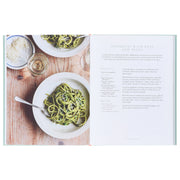 Cook and Share: 120 Delicious New Fuss-free Recipes by Mary Berry - Non Fiction - Hardback Non-Fiction BBC Books