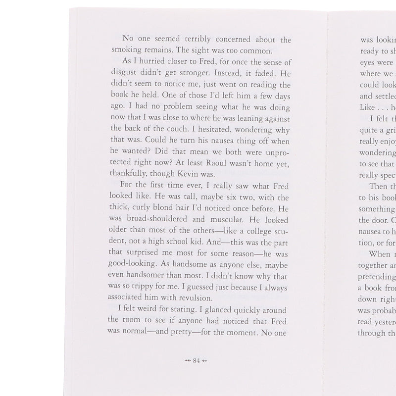 The Twilight Saga 5 Books Collection by Stephenie Meyer - Age 15+ - Paperback Young Adult Hachette