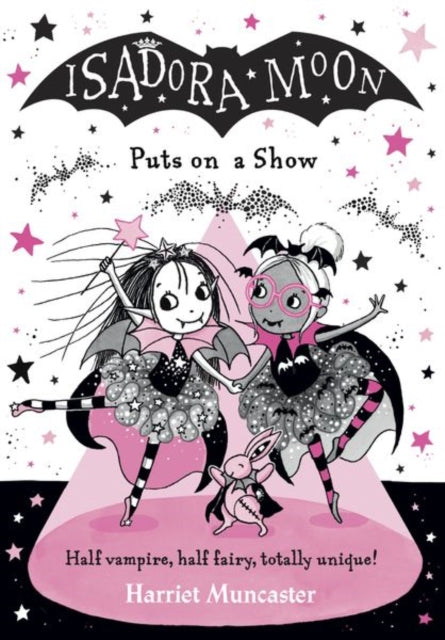 Isadora Moon Puts on a Show by Harriet Muncaster Extended Range Oxford University Press