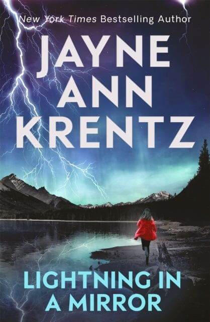 Lightning in a Mirror by Jayne Ann Krentz Extended Range Little Brown Book Group