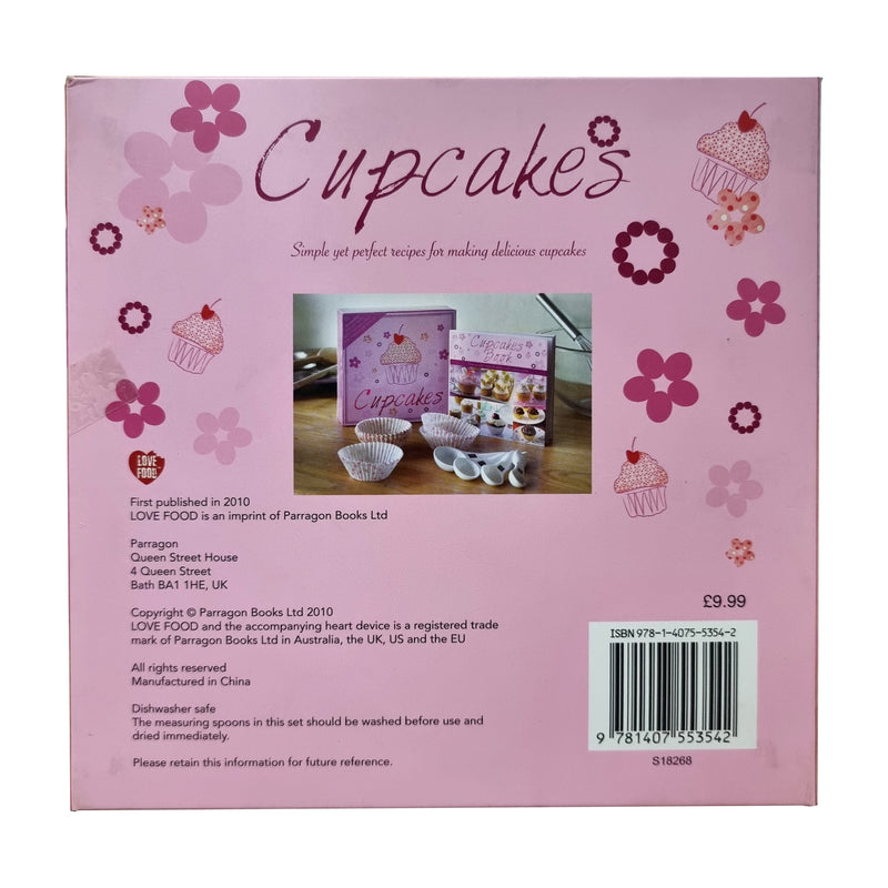 Cupcakes recipe book with cupcake cases & 4 measuring spoons - Paperback Cooking Book Parragon Book