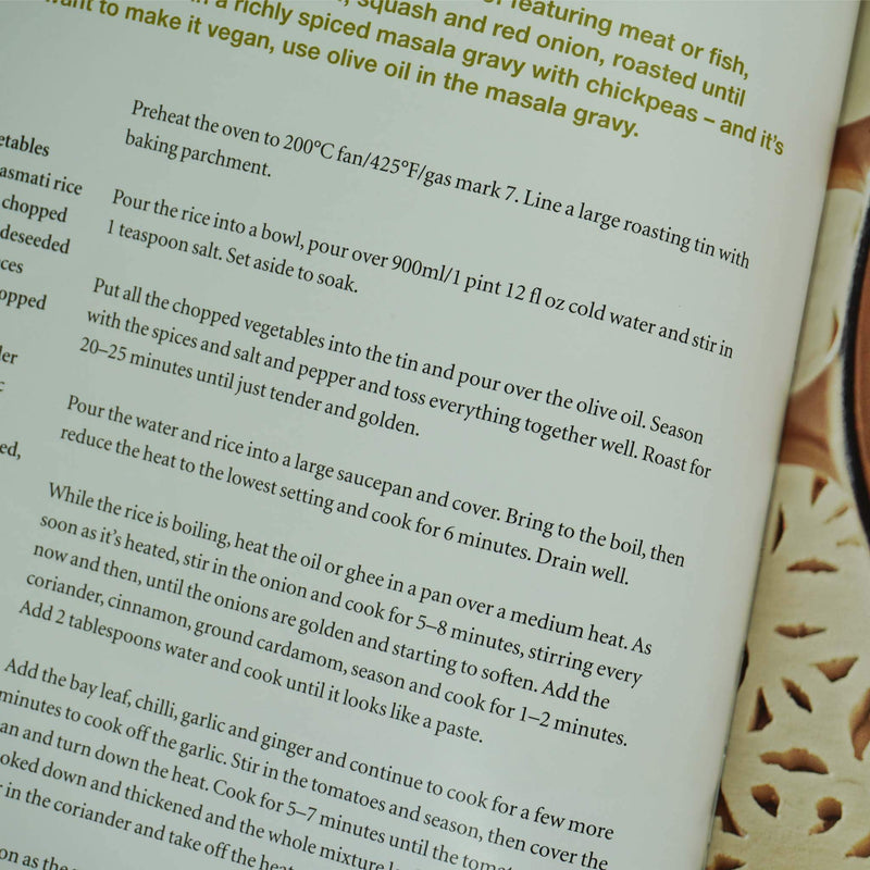 A Taste of Eid: A Celebration of Food and Culture - Recipes for Every Occasion By Emma Marsden - Hardback Non-Fiction BrunchBooks