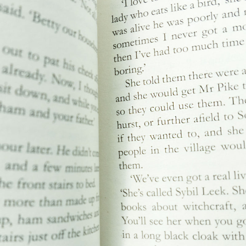 Lesley Pearse Collection 6 Books Set (Book 7-12) - Fiction - Paperback Fiction Penguin